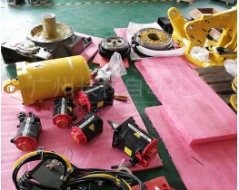 發(fā)那科機(jī)器人R-2000iC本體拆機(jī)件銷售：電機(jī)、減速器、平衡缸……