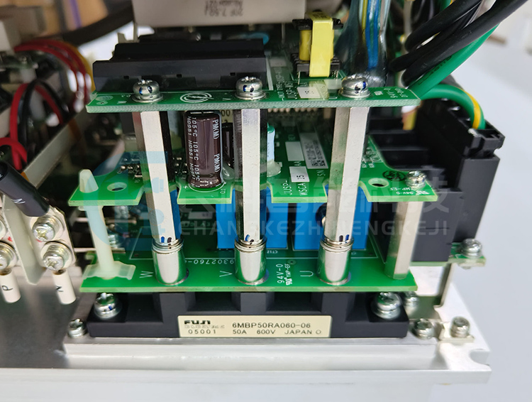 安川控制單元CACR-CSL12L18AAB 安川控制單元CACR-CSL12L18AAB