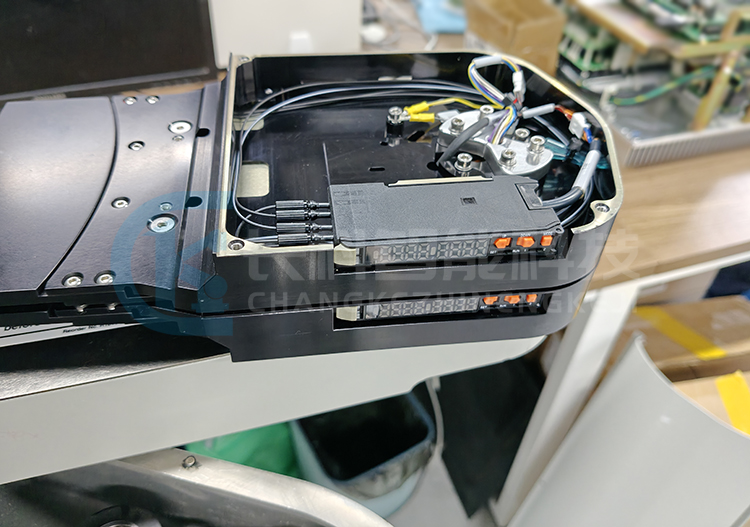 維修芯片傳送作業(yè)機器人 維修晶圓傳輸真空機械手